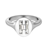 Alphabet-signetring i 18K hvidguld m. bogstavet »H« og en solitaire-Lab-Grown Diamant
