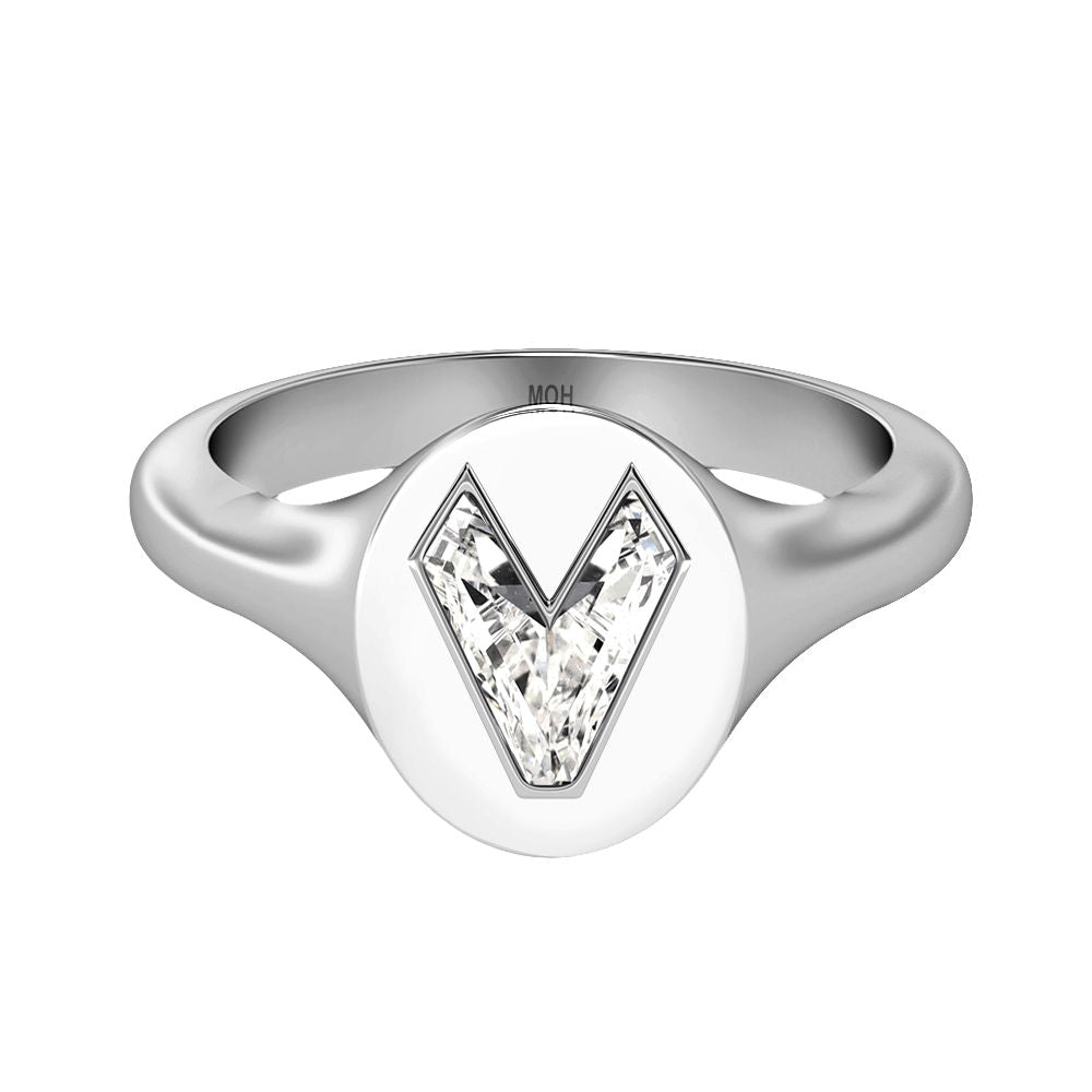 Alphabet 18K Whitegold Initial V Signet Ring w. Solitaire Lab-Grown Diamond