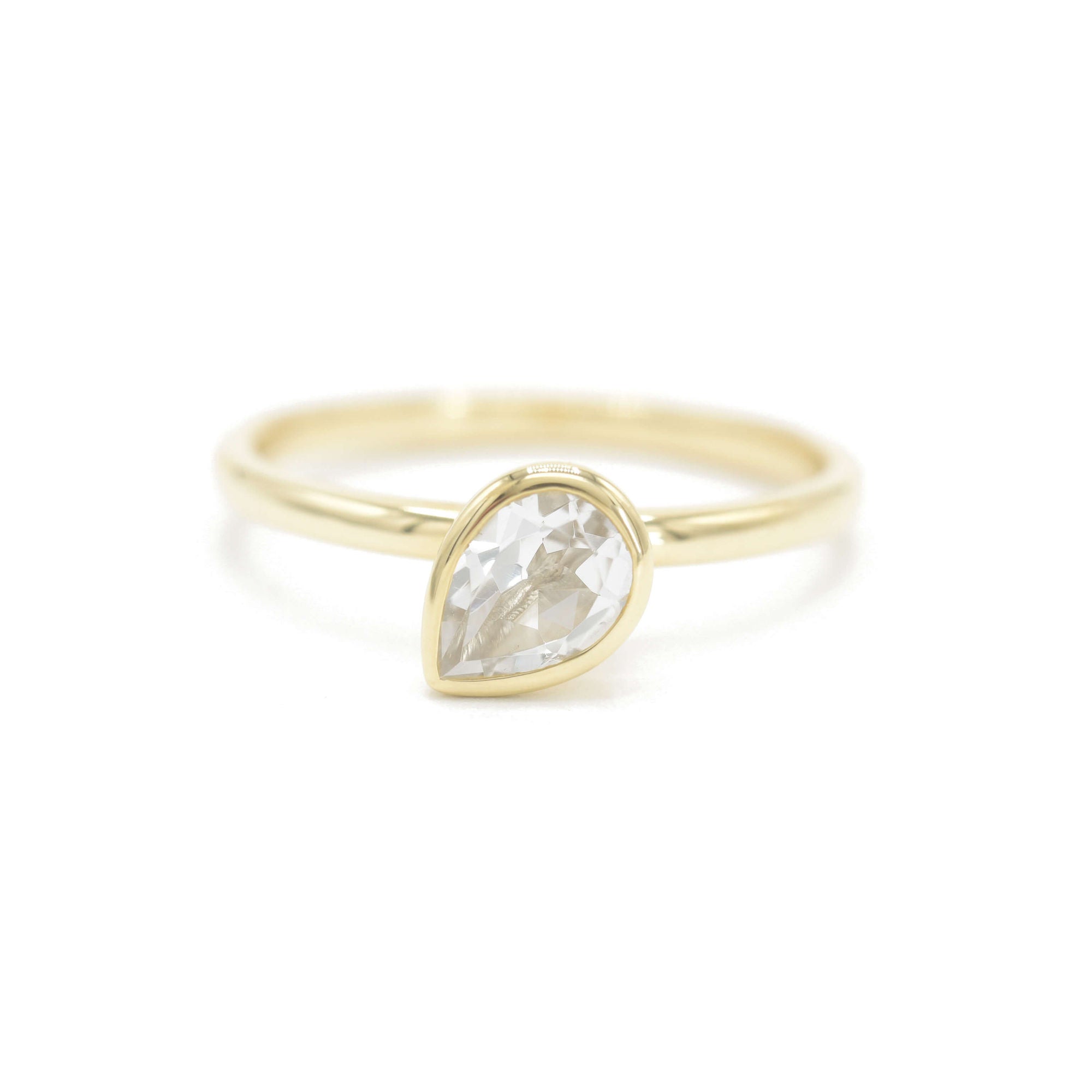 Mini Pear Jollie 14K Gold Ring w. White Topaz