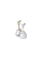 Orabelle Ethereal 14K Gold Earring w. Sea Salt Pearl & Diamonds