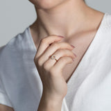 Matiné Ring aus 18K Gold mit 42 Diamanten