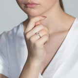 Matiné Ring aus 18 Weißgold mit 42 Diamanten