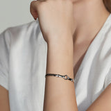 Matiné 18K Gold Bangle w. 1 Diamond