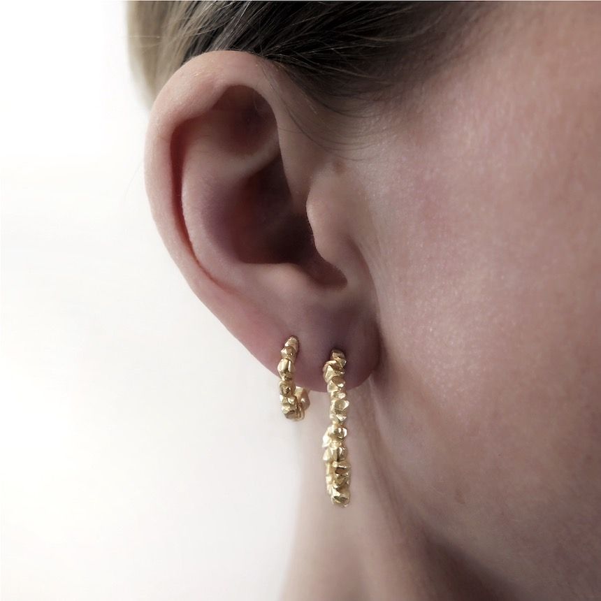 Medium Nugget Hoop Gold