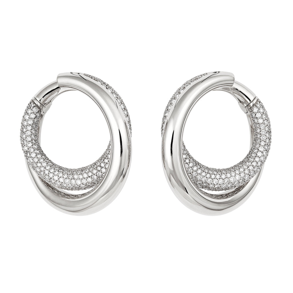 Infinity Loop Big Halb Pavé 18K Whitegold Hoops w. Diamanten