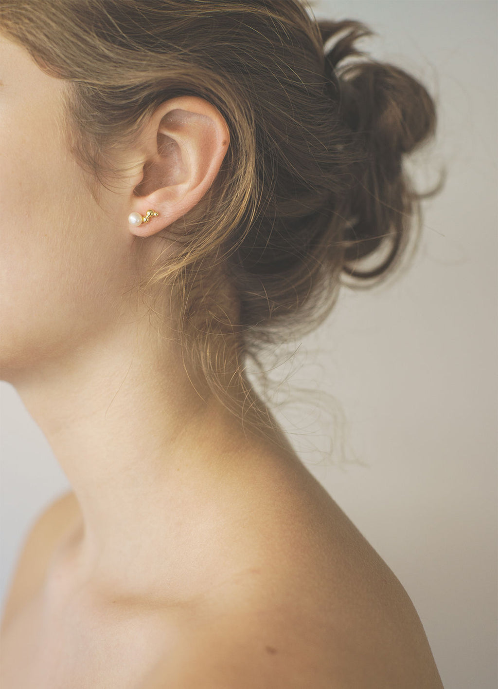 Bubble Gold Plated Stud w. Pearl