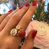 Small Pacific 18K Gold Ring w. Coral