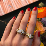 Folded 18K Gold Ring w. Diamonds
