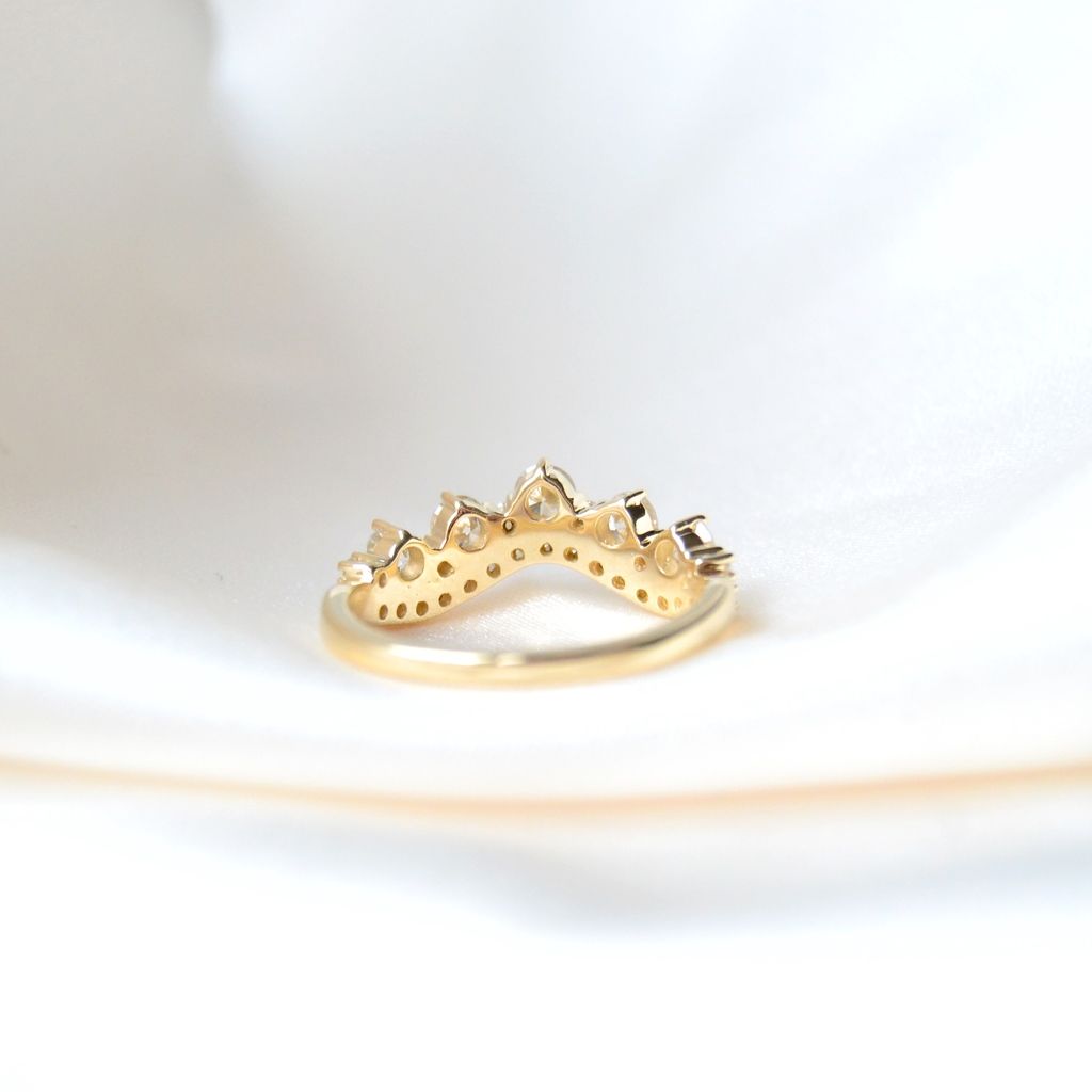 Josephine 14K Gold Ring w. Diamonds