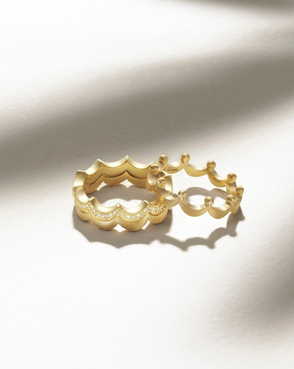 Royal 18K Hvidguld Ring m. Diamanter