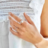 Rock Small 18K Gold Ring w. Diamonds