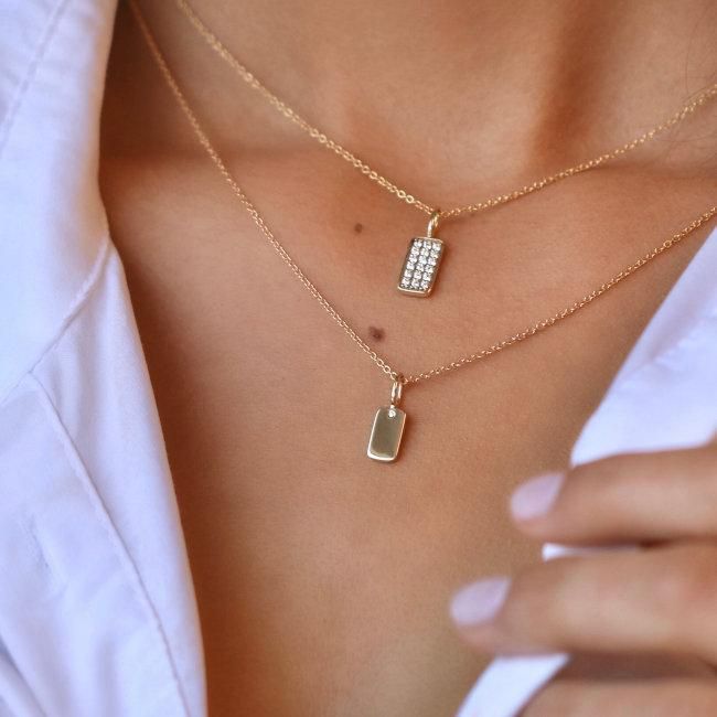Rock Square 18K Gold Pendant w. Diamonds