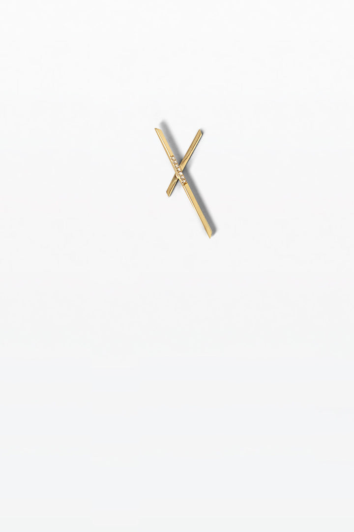 Anthology 09 18K Gold Earring w. Diamonds