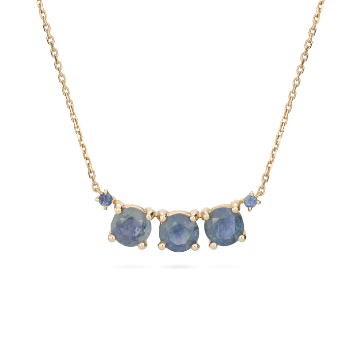 Artisia 18K Gold Necklace w. Sapphires
