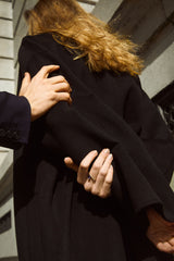 Blue Wave 18K Gold Ring w. Diamonds & Sapphire