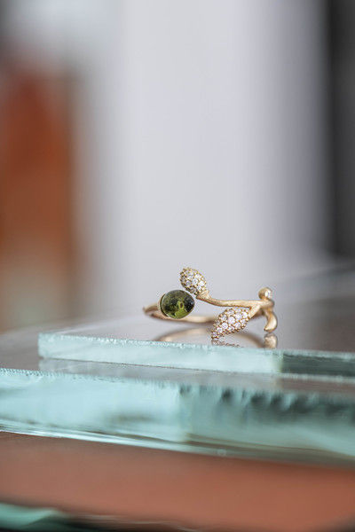 Blooming 18K Guld Ring m. Diamanter & Turmalin