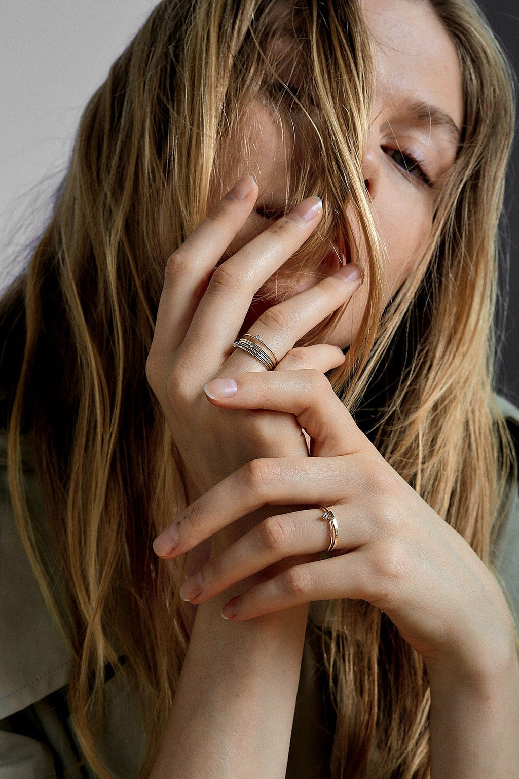 Floating Diamond Ring 0.05 in 14K Gold