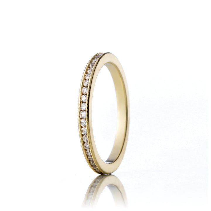 Eternity Narrow Goldring aus 18K, Rosegold- oder Weißgold I Diamanten