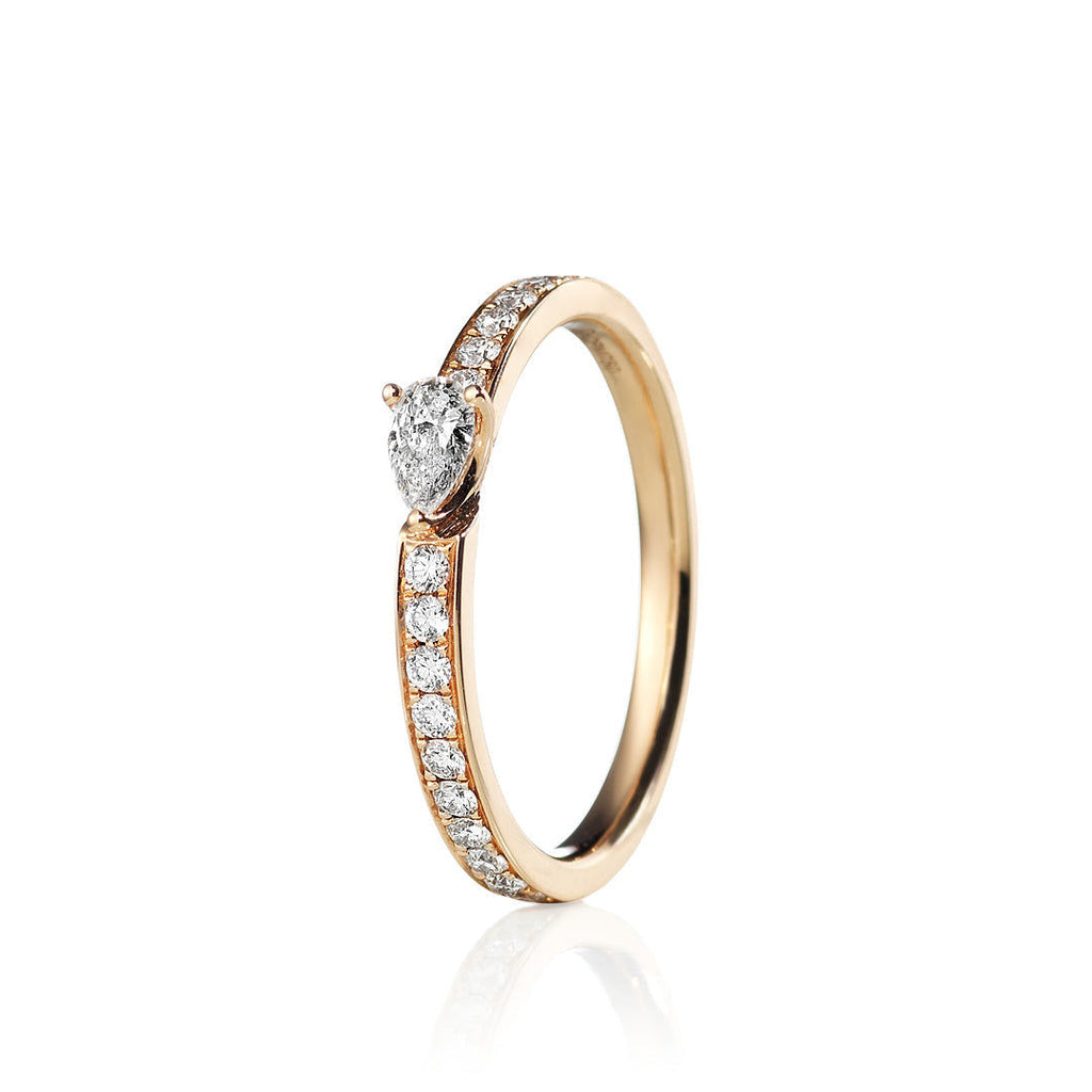 Conscious Drop 14K Gold, Rosegold or Whitegold Ring w. Diamonds