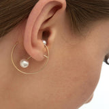 Cosmo Galactic 18K Gold Hoops w. Pearl