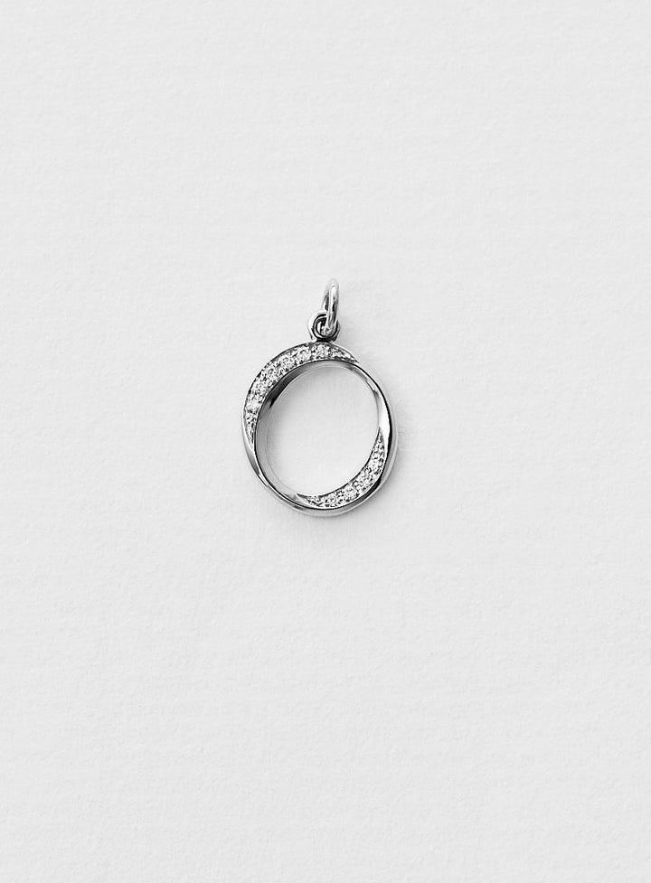Diamantener Buchstabe "O" Halskette aus 18K Weißgold oder Anhänger I Diamant