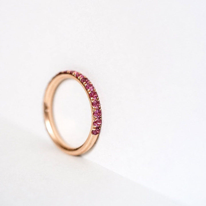 Candy Eternity Rose 18K Rosegold Ring w. Sapphires