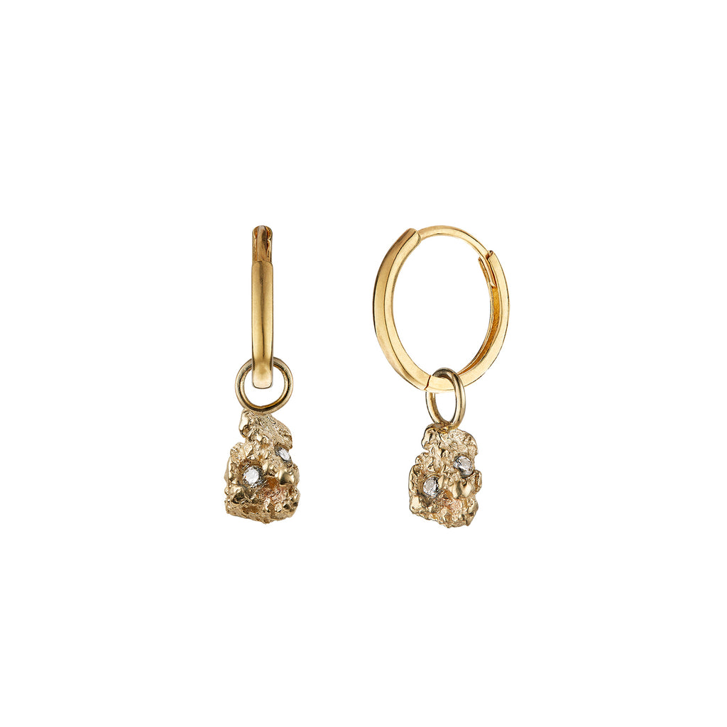 Nugget Ocean 9K Gold Hoops w. Diamonds