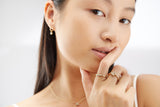 9K Gold Ring w. Ocean Diamond