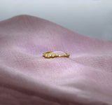 Delicate Nugget Ring Gold, White Diamonds