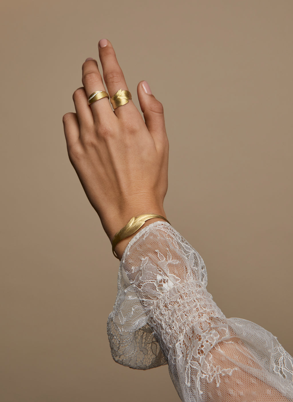 Small Aura 18K Guld Ring m. Diamanter
