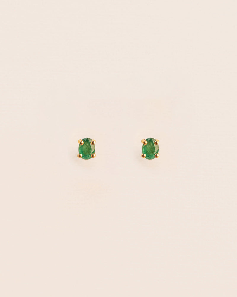 18K Simple Gold Studs w. Green Emerald