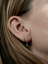 Drop 0.08 14K Gold, Whitegold or Rosegold Huggie w. Diamond