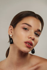 Drop Black & White Gold Plated Earrings w. Pearls