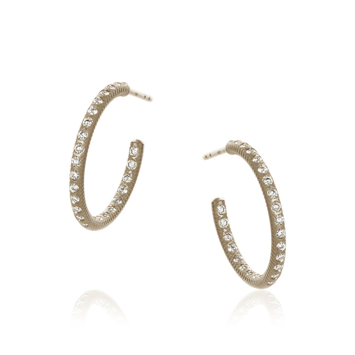 Esme Galaxy Medium 18K Whitegold Hoops w. Diamonds