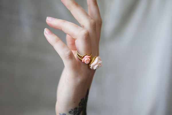 Evelyn 18K Gold Ring w. Coral