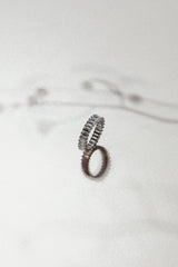 Eternity Baguette Bandring aus 18K Gold Weißgold I Labor-Diamanten