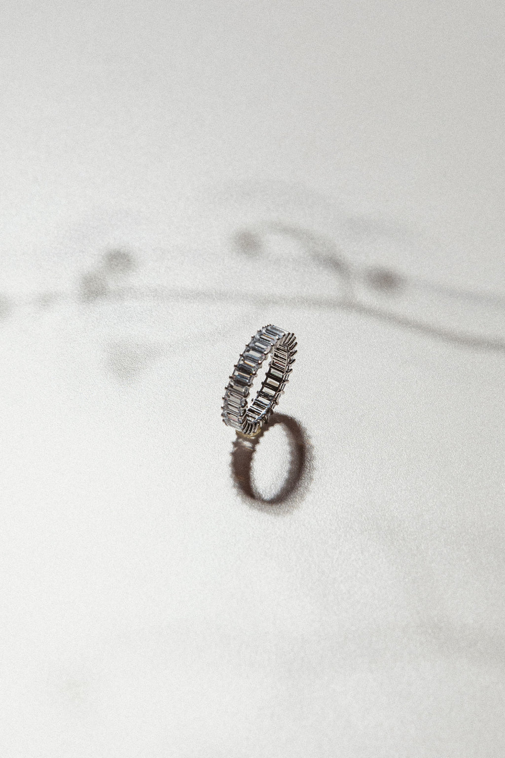 Eternity Baguette Bandring aus 18K Gold Rosegold I Labor-Diamanten