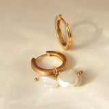 Unicorn 18K Gold Plated Pendant w. Pearls