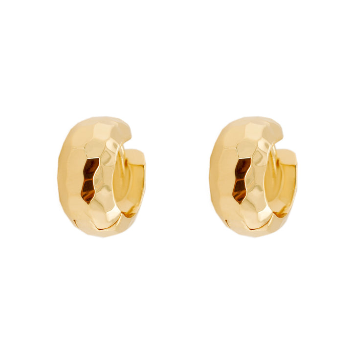 Facet Huggie goldplattiert 18K