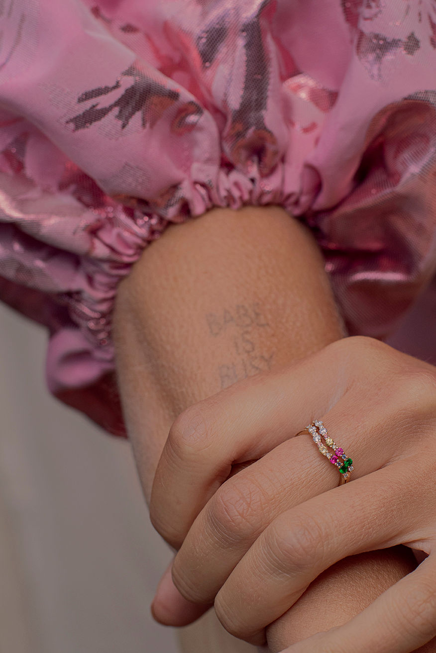 Anpé Atelier x Anna Winck 14K Guld Ring m. Diamanter, Safirer & Tsavorit Sten