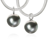 Large Globe Tahiti Silver Pendants w. Pearl