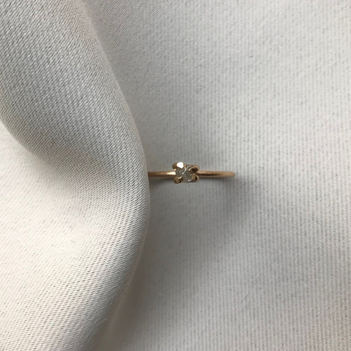 GLOW Rough 14K Goldring mit Diamant