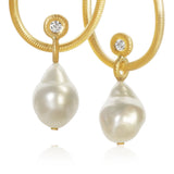 Glory Balance 18K Gold Pendant w. Diamond & South Sea Pearl