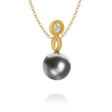 Glory Balance 18K Gold Pendant w. Diamond & Tahiti Pearl