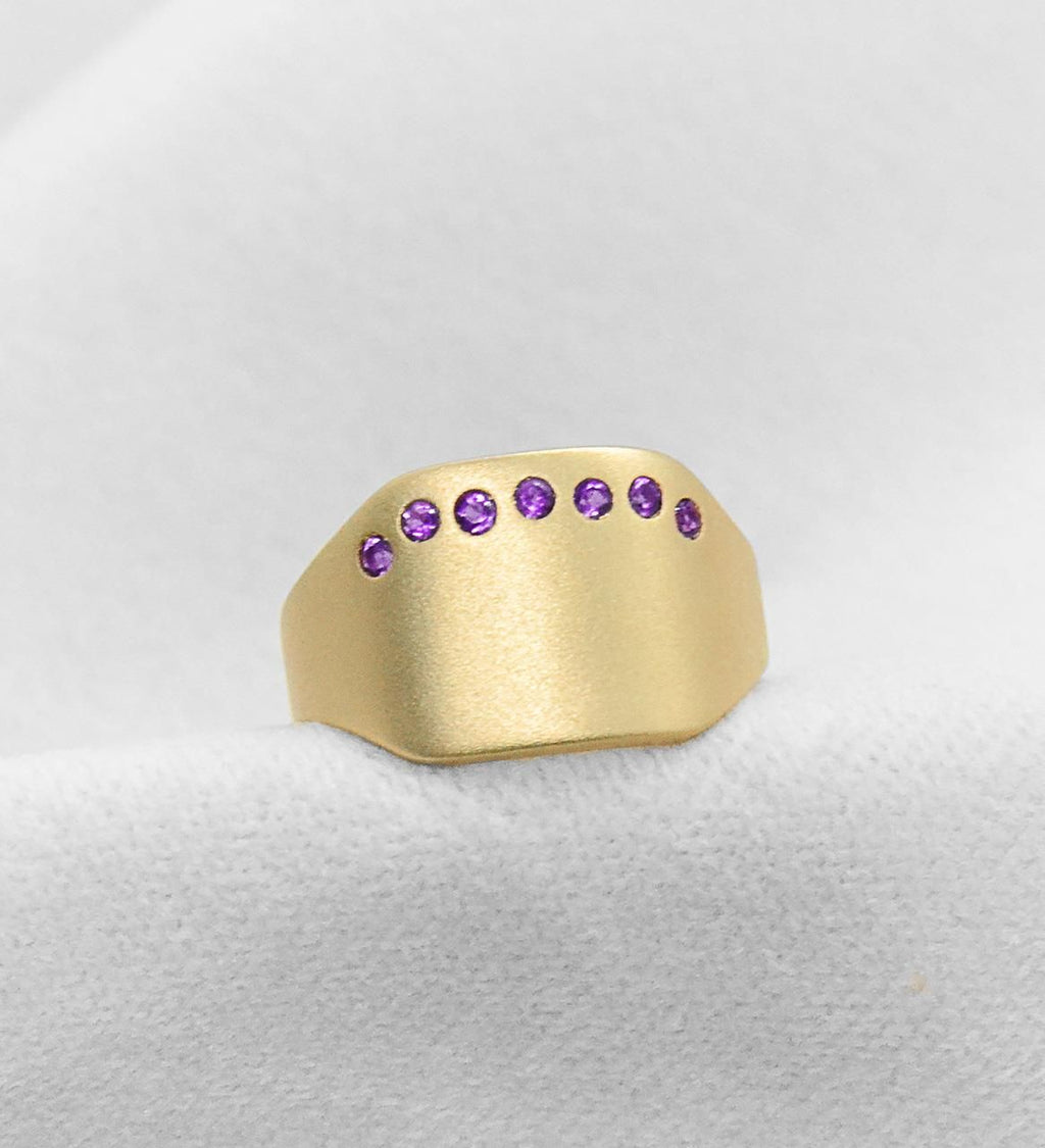 Henriette 14K Gold Ring w. Amethysts