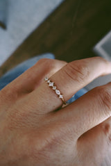 Hilda 18K Guld, Hvidguld eller Rosaguld Ring m. Diamanter