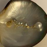 Filuka 18 & 22K Gold Earring w. Diamonds & Pearls