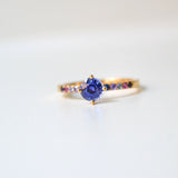 UDSOLGT Monara Nil 18K Guld Ring m. Safirer