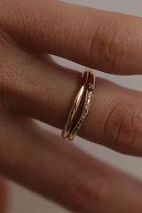Filippa V 18K Gold Ring w. Diamonds