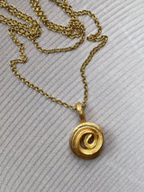 Petite fleur Necklace